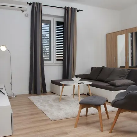 Vibehaus 2Bdr Apartment Close To The Beach And City Centre -New-