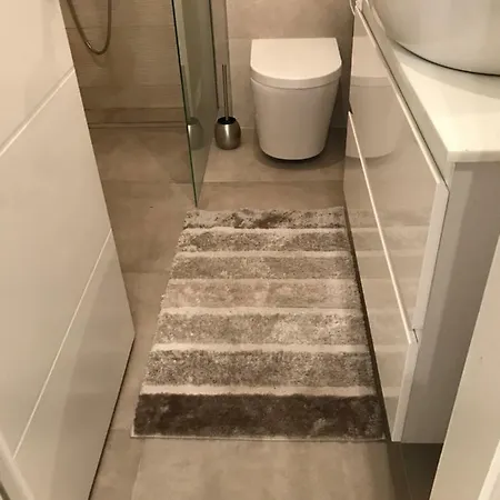 Appartamento Vibehaus 2Bdr Apartment Close To The Beach And City Centre -New- Spalato